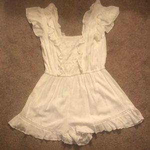 American Eagle Large White Romper, Never Worn